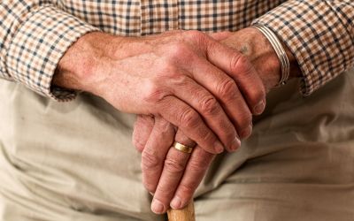 hands-981400_1920